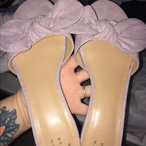 Purple bow slippers